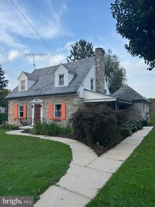 79 Main St