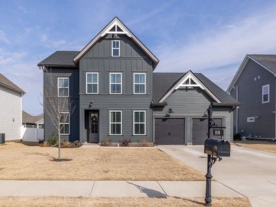 5516 Shelton Blvd
