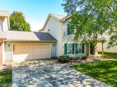 Property at 6731 Meadow Ln, Middleburg Hts, OH