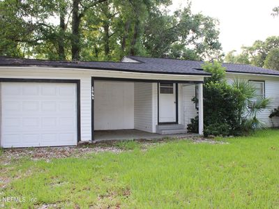 3661 CASCADE Road