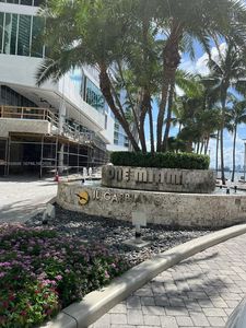 335 S Biscayne Blvd APT 3500