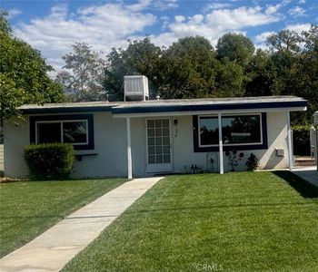 1220 Amethyst Ave