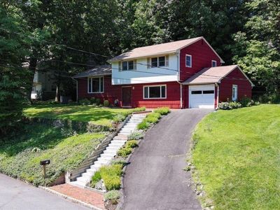 17 Ellsworth Ave