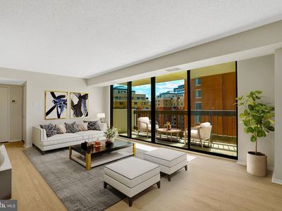 3800 Fairfax Dr APT 807
