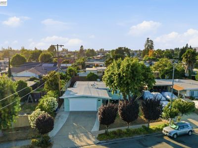 3485 Mission View Dr