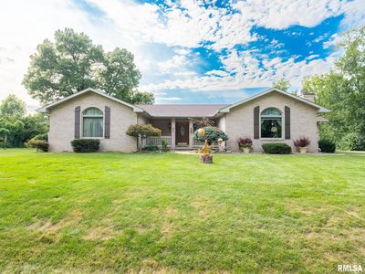 Property at 13365 Lake View Ct, Tremont, IL