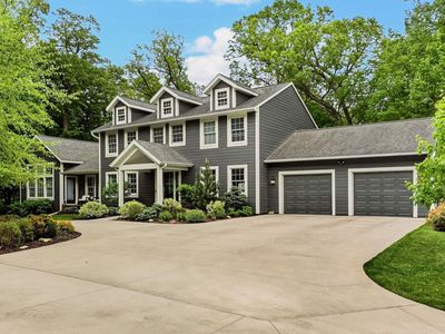 1147 Chippewa Dr NW