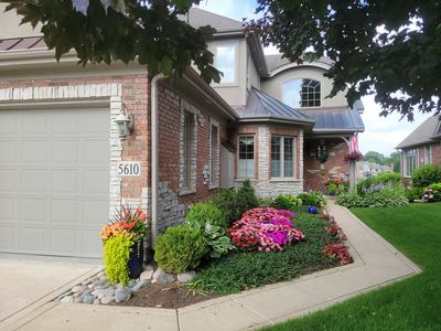 5610 Durand Dr #5610
