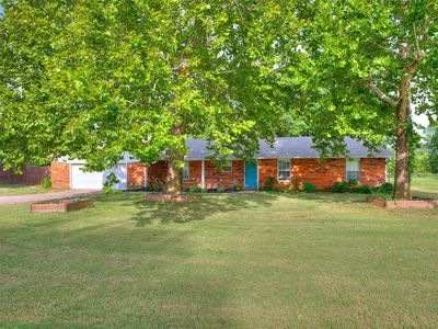 1135 Mockingbird Cir
