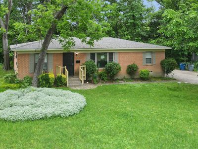 3016 Loganwood Dr