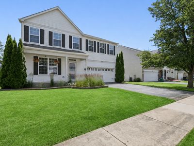 Property at 879 Sioux Dr, Round Lake Heights, IL