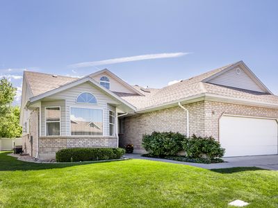 176 N 170 E