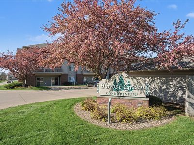 250 Cimarron Dr Unit 114