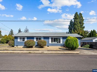 1485 Lawnridge St SW