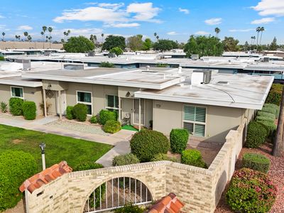10036 W LANCASTER Drive