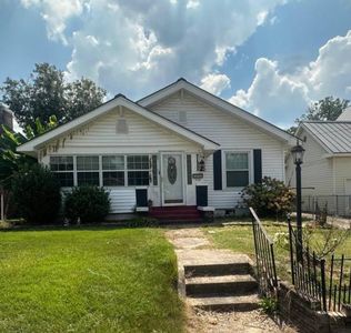 Property at 302 E 2nd St, Tuscumbia, AL