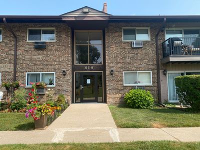 816 E Old Willow Rd APT 209