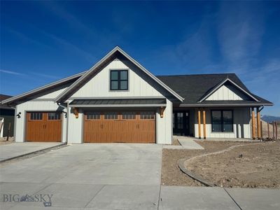 109 Crispin St