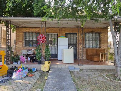 Property at 2012 Matamoros St, Laredo, TX