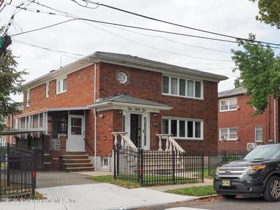432 Cromwell Ave