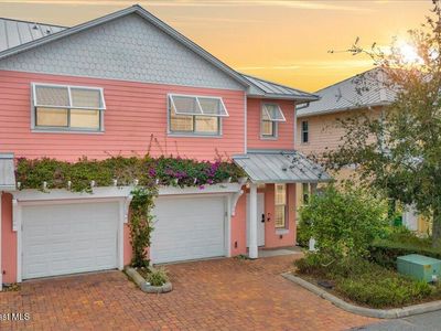 211 Ivory Coral Ln #104
