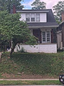 1747 Hopkins Ave