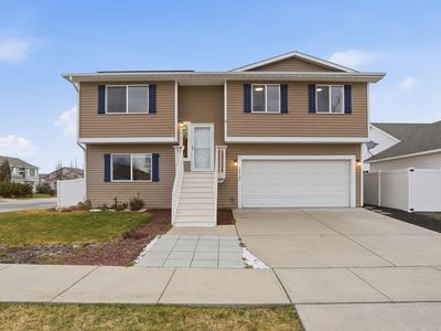 18109 E Michielli Ave