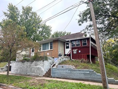 215 Maple St