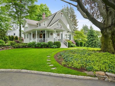 11 Christie Hill Road