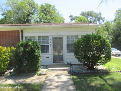 719D Buckingham Drive
