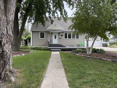 1127 Cooper Dr