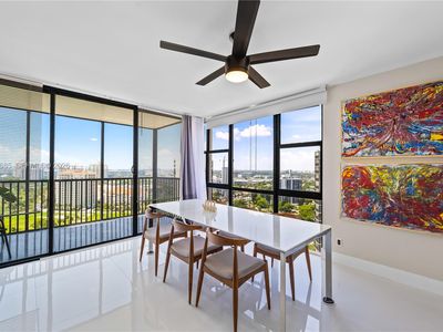 20379 W Country Club Dr APT 2539