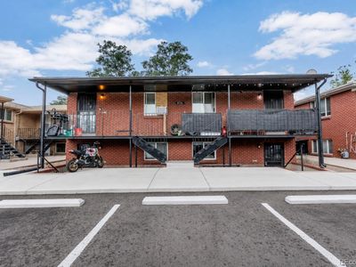 8726 W 54th Place