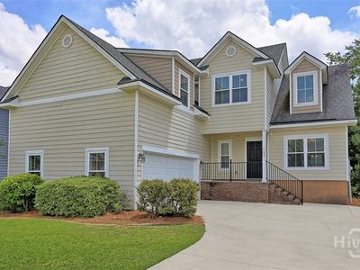 204 Waverly Lane