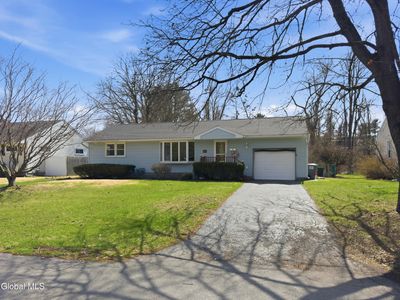 10 Knadler Drive