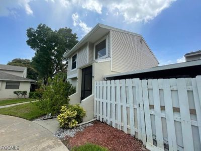 1422 SW 50th St APT 67