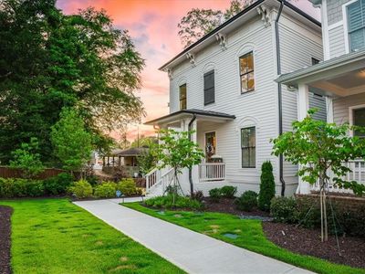 410 Anglin Walk