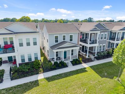1135 Valentine Ln