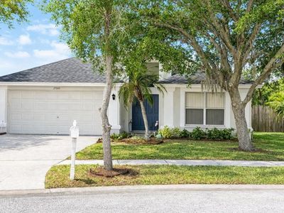 27606 Sky Lake Cir