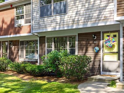 195 Falmouth Rd APT 9C