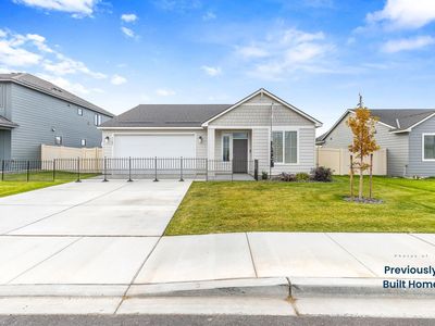 301 Sapphire Ave