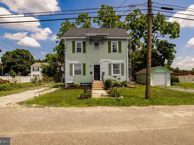 12 Warrick Ave