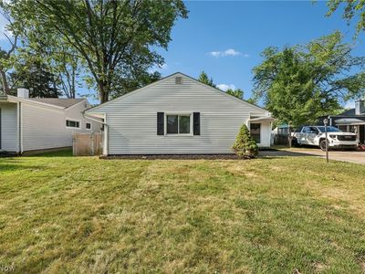 9011 Manorford Dr