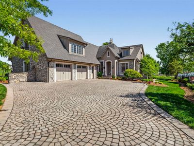 1465 Drakes Ridge Ln