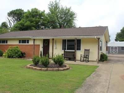 1805 Bethesda Rd