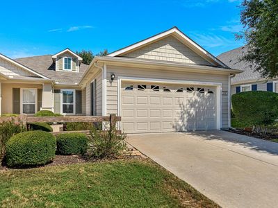 215 Bonham Loop
