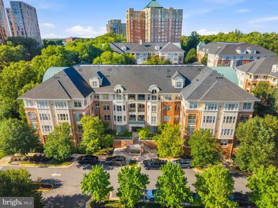 1860 Stratford Park Pl APT 103