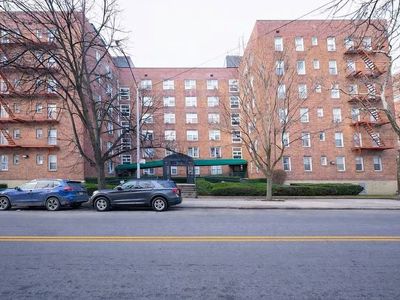 393 Avenue S #5H