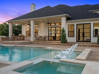 112 Davis Ln