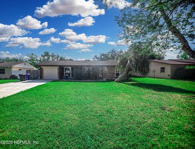 1367 BELLAIR Boulevard